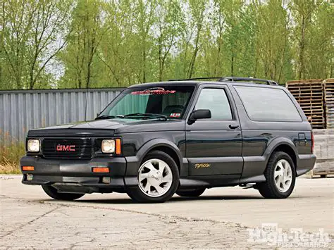 gmc typhoon photo