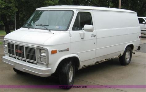 gmc vandura g2500 1988 photo