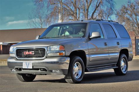 gmc yukon 2003 photo