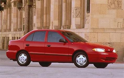 hyundai accent 1996 photo