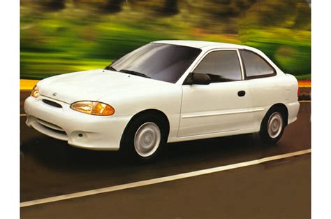 hyundai accent 1998 photo