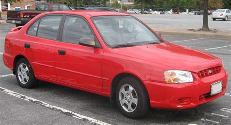 hyundai accent 2002 photo