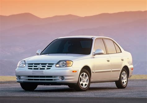 hyundai accent 2003 photo