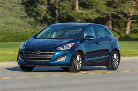 hyundai elantra gt 2017 photo