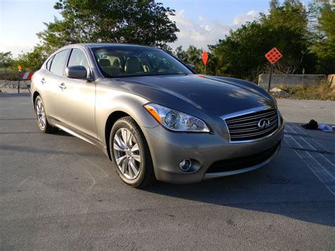 infiniti m37 photo