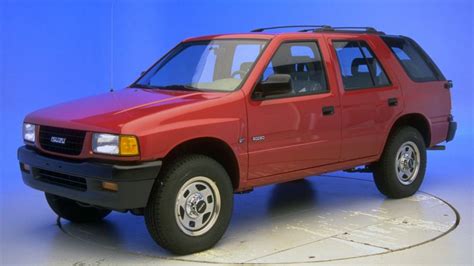 isuzu rodeo photo