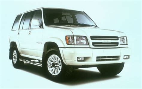 isuzu trooper 2001 photo