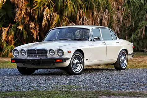 jaguar xj6l photo