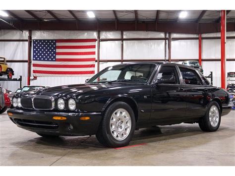 jaguar xj8 2001 photo