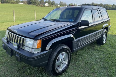 jeep laredo 1995 photo