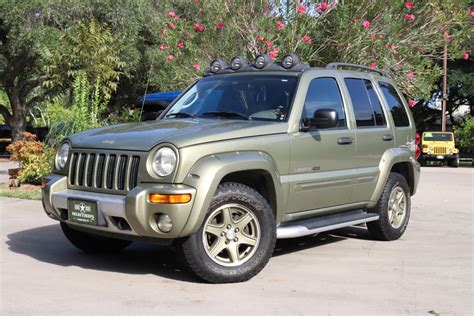 jeep liberty 2003 photo