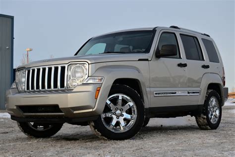 jeep liberty 2009 photo