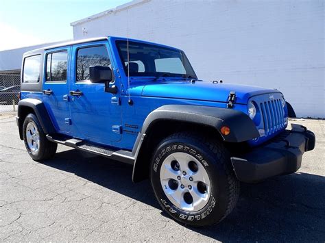 jeep wrangler 4-dr 4x4 rhd photo