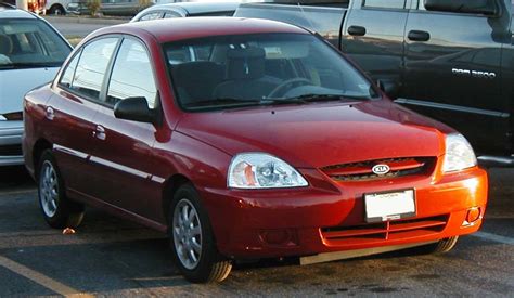 kia rio cinco 2003 photo