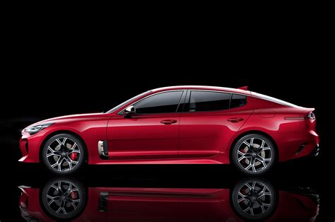 kia stinger photo