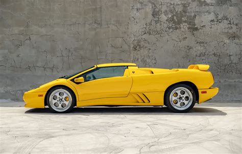 lamborghini diablo photo