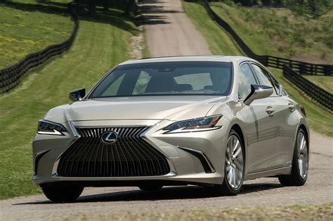 lexus es300h 2018 photo