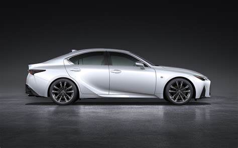 lexus is 2021 photo