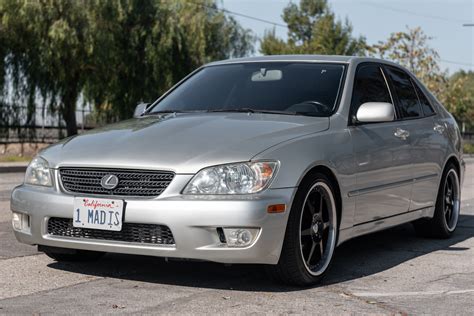 lexus is 300 2003 photo