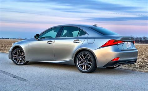 lexus is 350 2019 photo