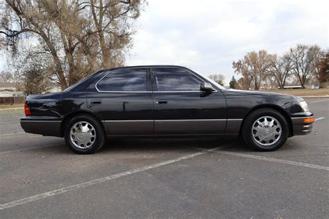 lexus ls400 1996 photo