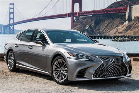 lexus ls500 h 2019 photo