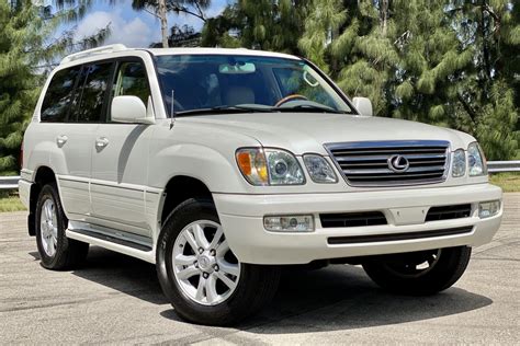 lexus lx 2005 photo