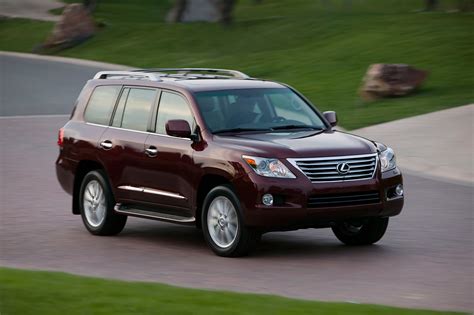 lexus lx 2010 photo