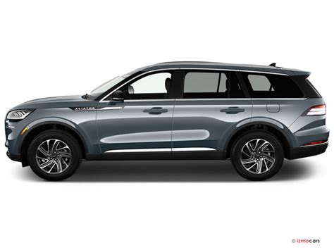 lincoln aviator photo