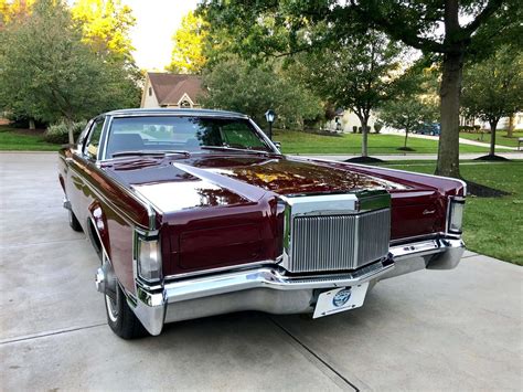 lincoln mark iii photo