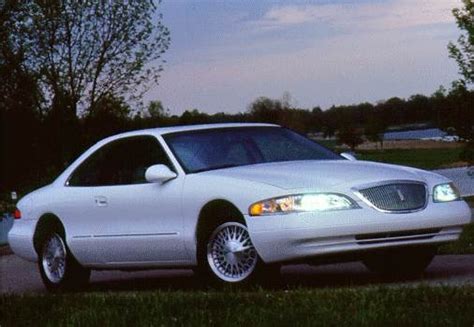 lincoln mark viii photo