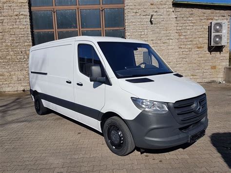 mercedes-benz sprinter (vs30) photo