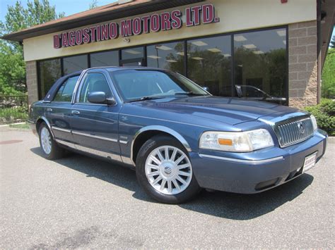 mercury grand marquis 2009 photo