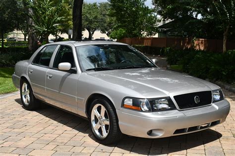 mercury marauder 2004 photo