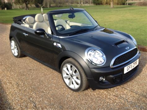 mini cooper s convertible 2011 photo