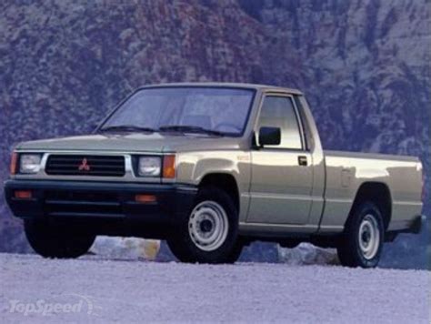 mitsubishi mighty max 1986 photo