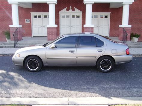 nissan altima 2000 photo