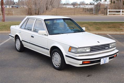 nissan maxima 1986 photo