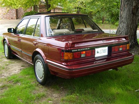 nissan maxima 1987 photo