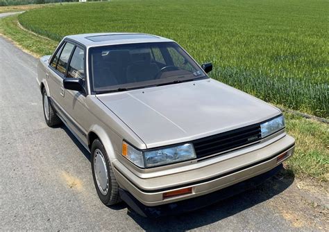 nissan maxima 1988 photo