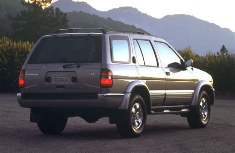 nissan pathfinder 1999 photo