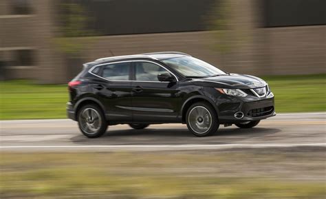 nissan rogue sport 2018 photo