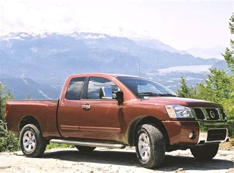 nissan titan 2005 photo