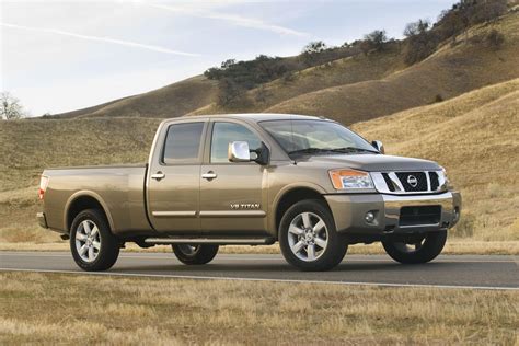 nissan titan 2009 photo