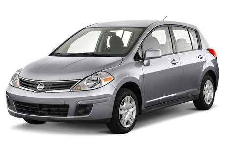 nissan versa 2010 photo