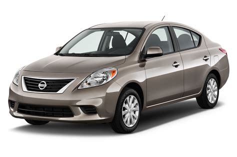 nissan versa 2013 photo