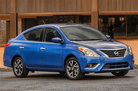 nissan versa 2016 photo