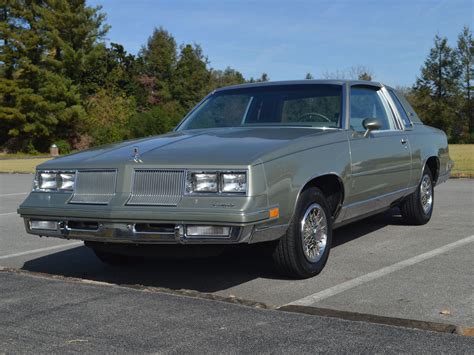 oldsmobile cutlass 1986 photo