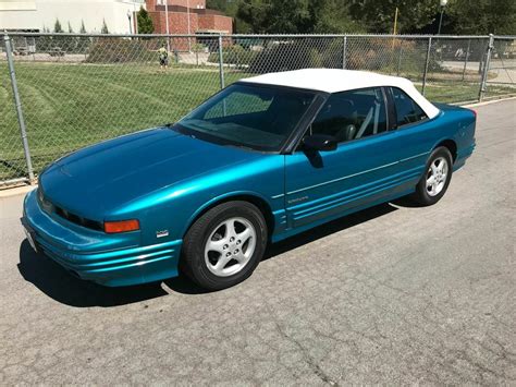 oldsmobile cutlass 1994 photo