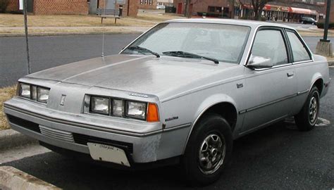 oldsmobile firenza photo